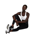Спортивное женское белье Nike Swoosh Medium Support