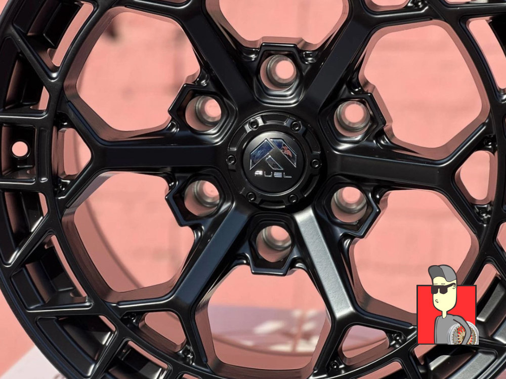 Комплект дисков Fuel Off-Road Charger 17x9 et0 6x139.7