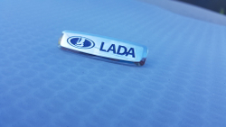 Логотип Lada. Цветной. Стандартный (6х1.5 см)