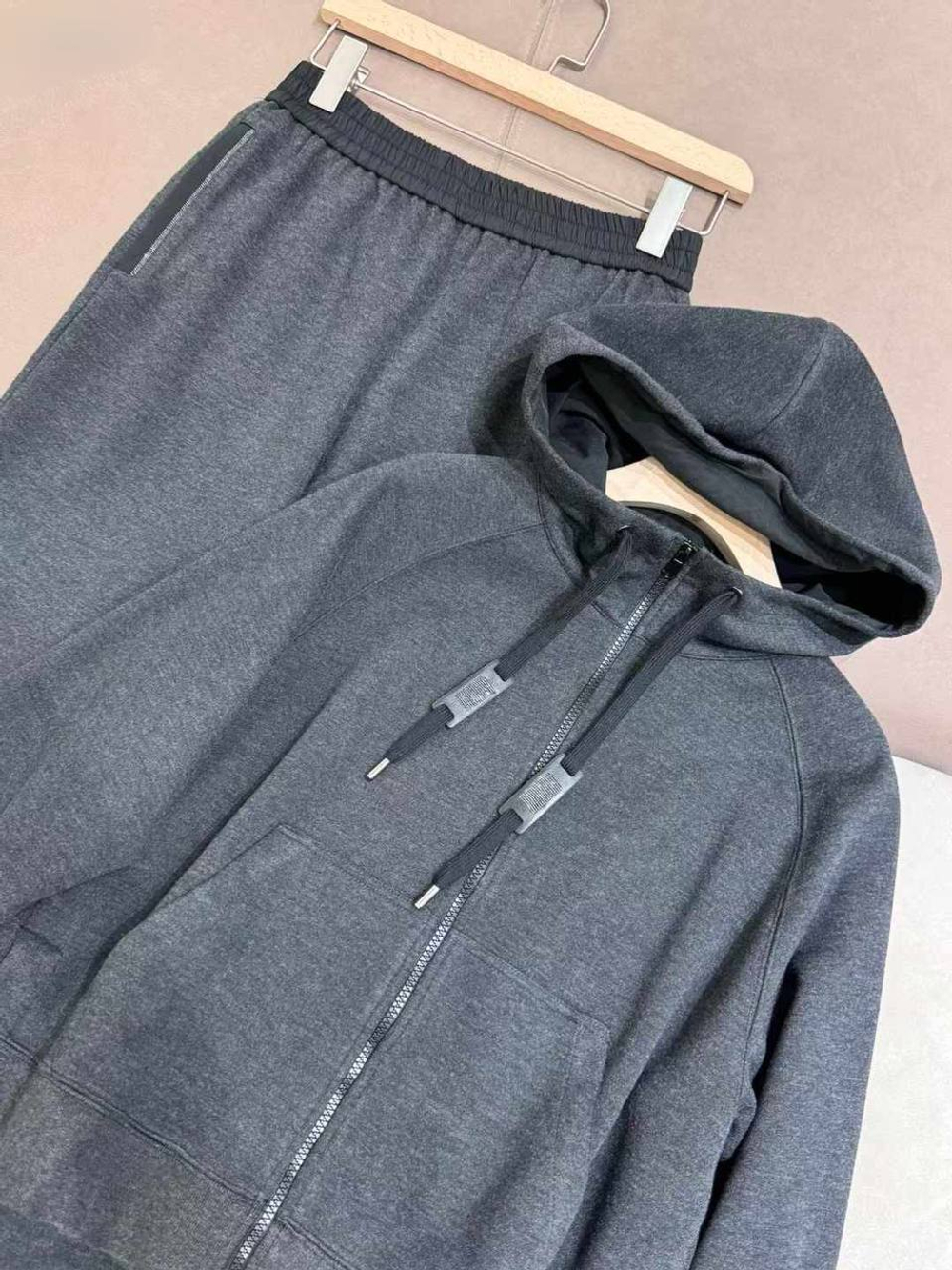 Костюм Brunello Cucinelli