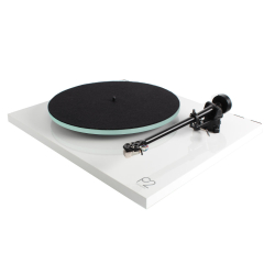 REGA PLANAR 2 WHITE ПРОИГРЫВАТЕЛЬ ВИНИЛОВЫХ ПЛАСТИНОК