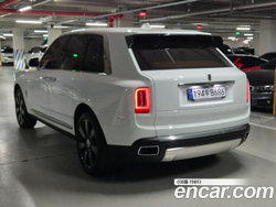 Rolls-Royce Cullinan 6.7 V12 — 2023