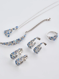 Клипсы Россыпь из голубых камней Swarovski