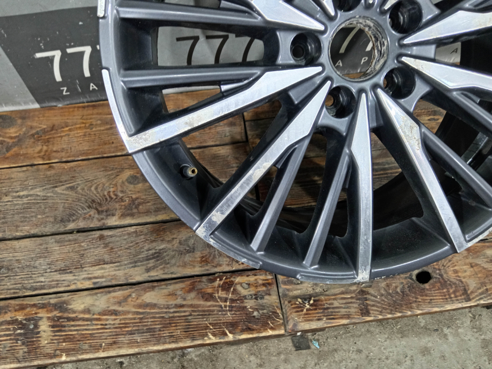 Диск колесный литой R18 Chery Tiggo 8 Pro 21-нв Б/У Оригинал 203000262AA