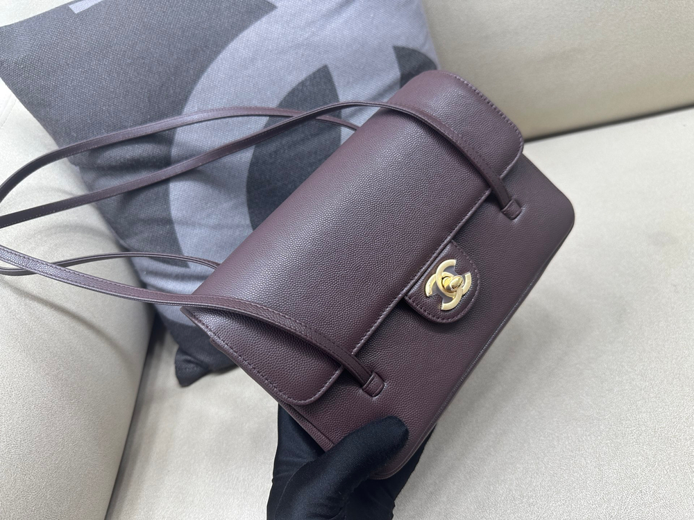 Женская сумка Chanel с длинными ручками — сливовая, 22 см — фото 4