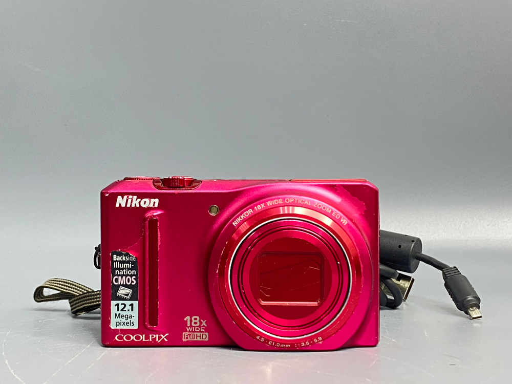 Nikon Coolpix S9100