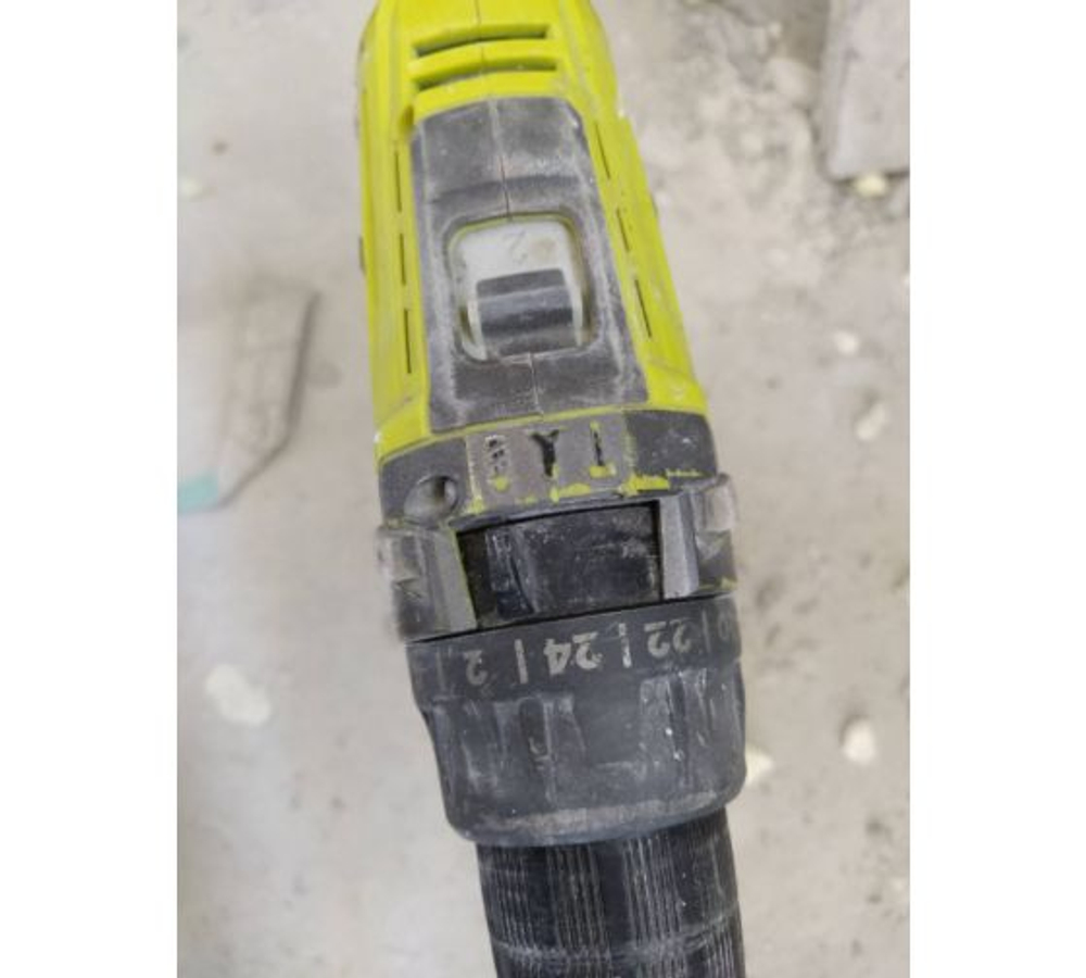 Ударная дрель-шуруповерт Ryobi ONE+ R18PD3-0 без аккумулятора в комплекте 5133002888