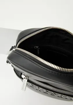 Сумка мужская BIKKEMBERGS