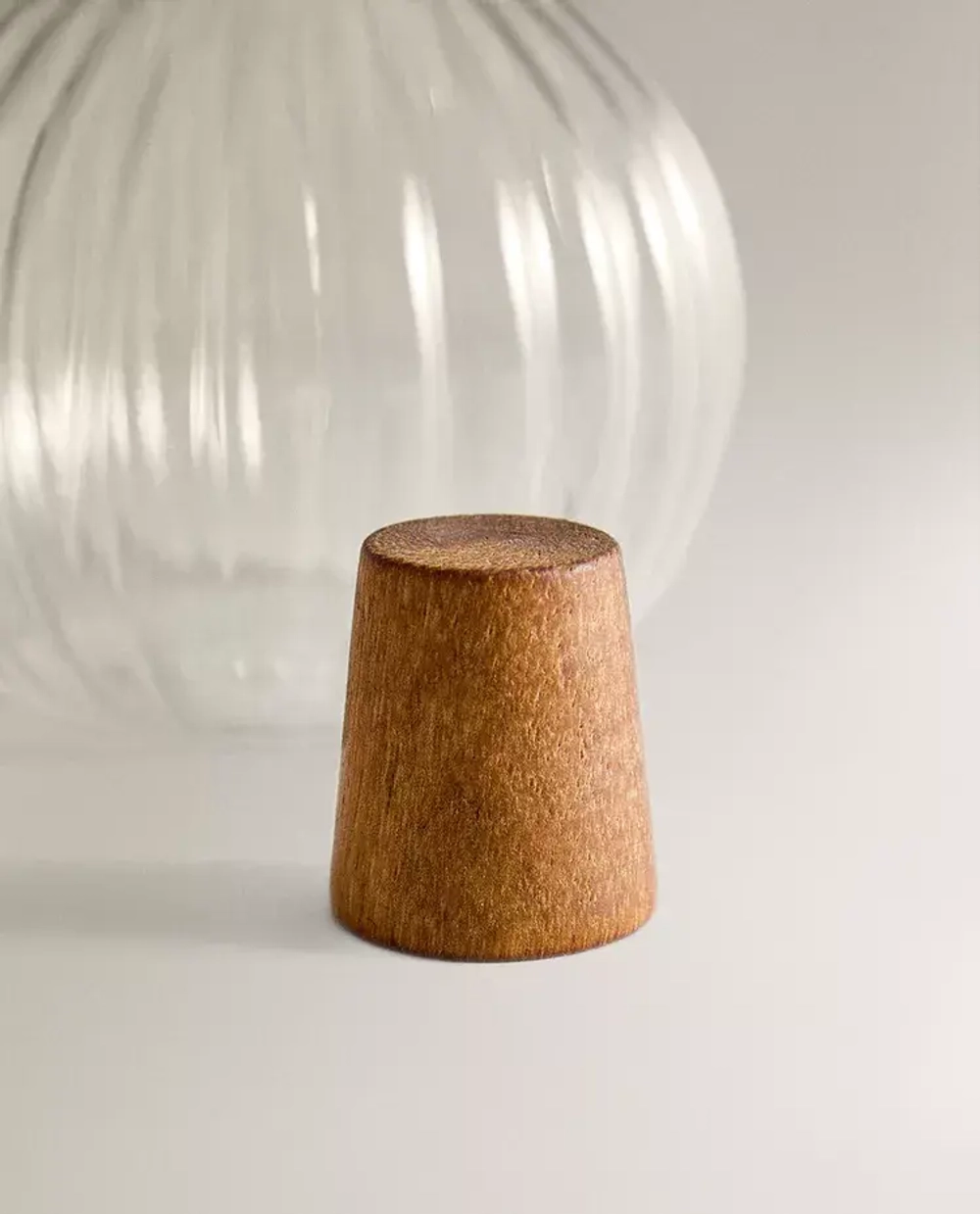 ZARA HOME НАБОР ГРАФИНОВ ИЗ БОРОСИЛИКАТНОГО СТЕКЛА И ДЕРЕВА, ПРОЗРАЧНЫЙ