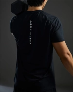 Футболка мужская TYR MEN'S CLIMADRY RAGLAN TECH TEE BIG LOGO - SOLID (Черная)