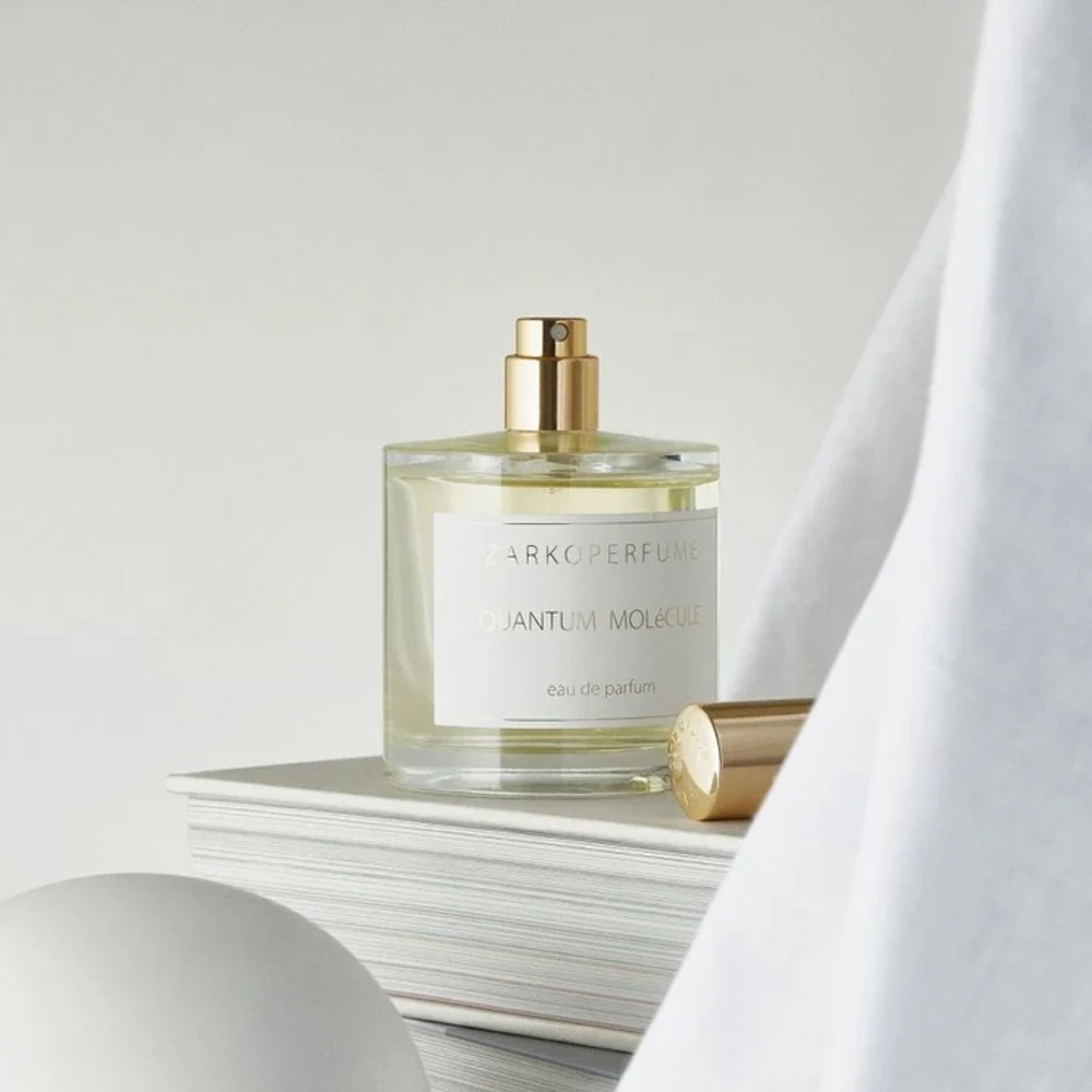 Zarkoperfume Quantum Molecule EDP