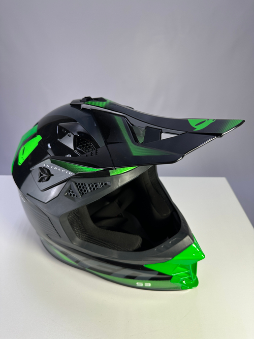 Мотошлем UFO HELMET INTREPID Black/Green