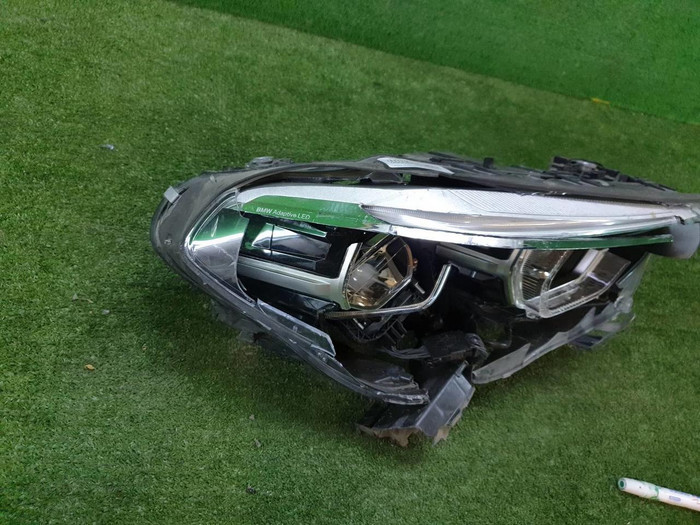 Битая Фара правая BMW X3 G01, X4 G02 (2017-2021) Adaptive LED