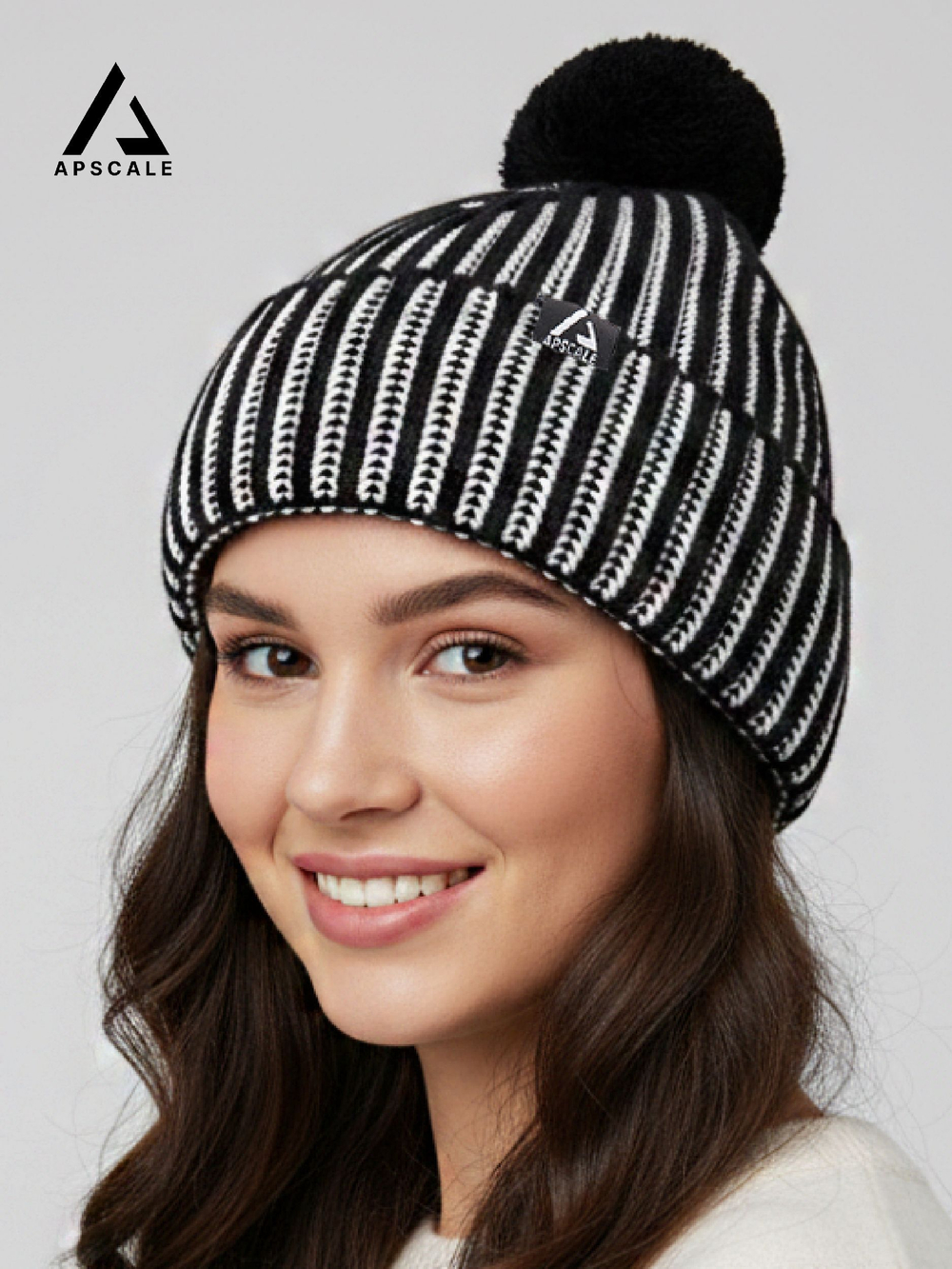Шапка Apscale Attract Pom Black зимняя