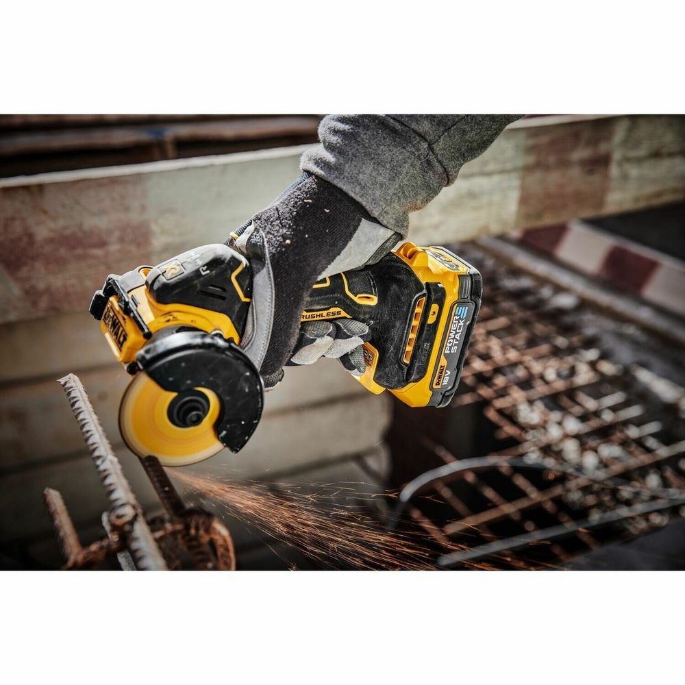 Аккумуляторная отрезная машина DEWALT DCS438N-XJ, 18 В XR, диск 76 мм, 20000 об/мин, без АКБ и ЗУ