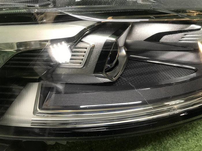 Фара правая Haval F7 (2018-2024) LED