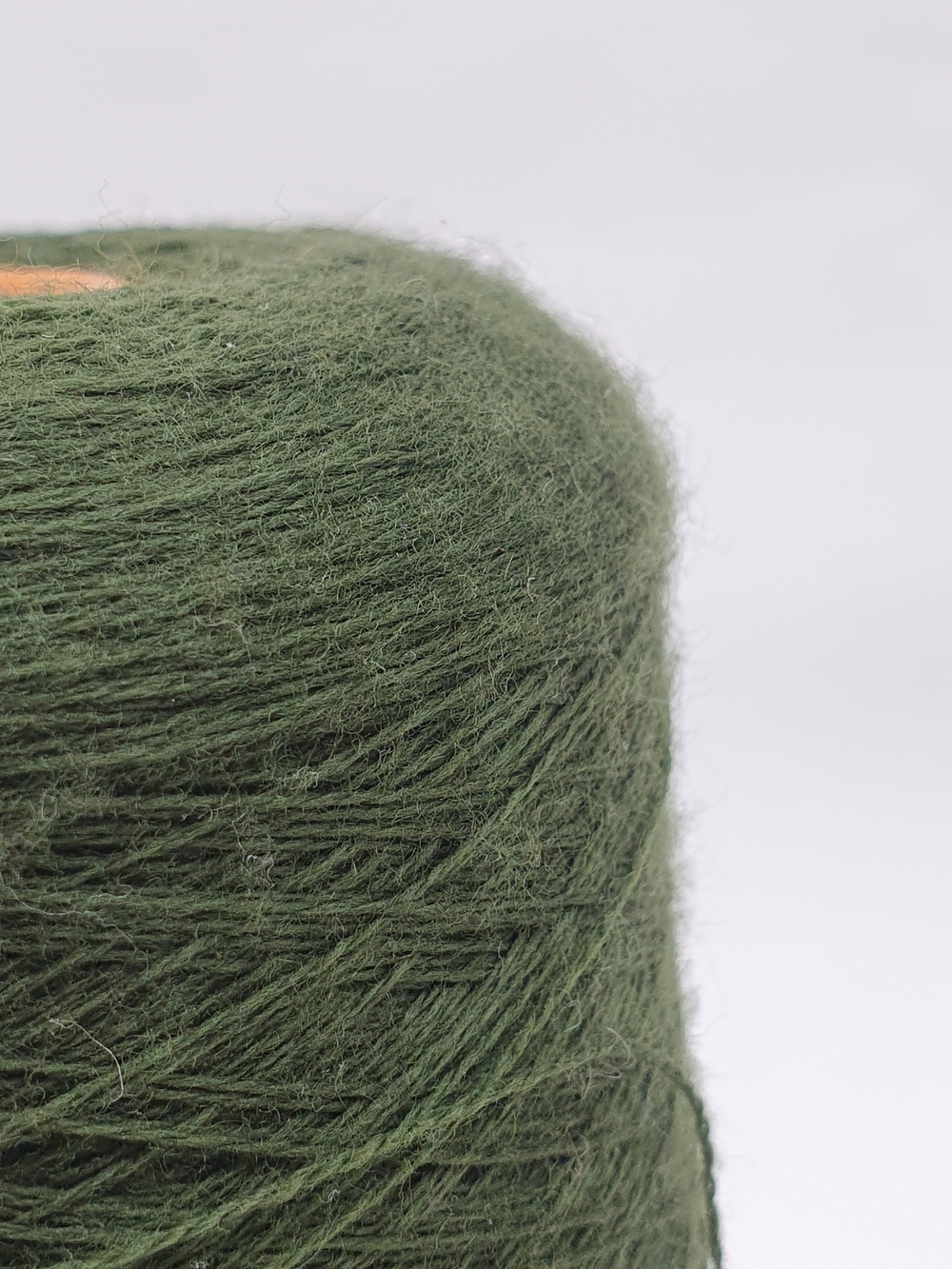 Пряжа Filatura Lanar SpA Merino Extrafine  (100% мериносовая шерсть гребенная), 30/2 (1500м/100гр), пихта