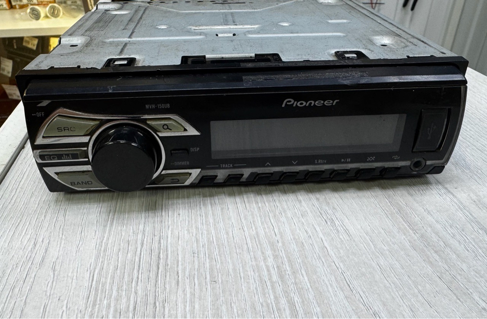 Автомагнитола Pioneer MVH-150UB