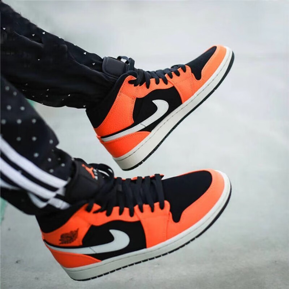 Jordan 1 Mid Black Cone GS