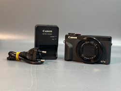 Canon G7X Mark III