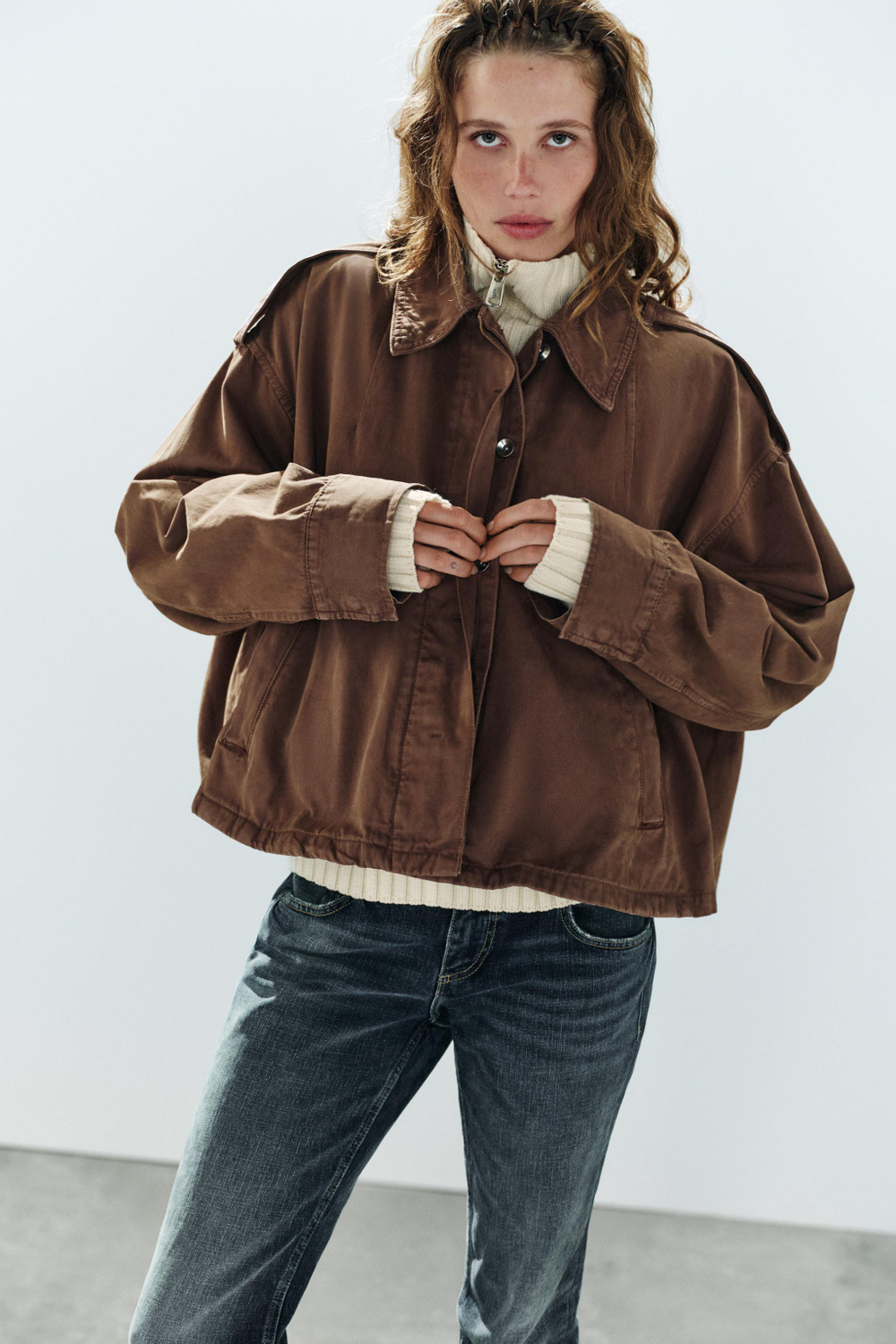 КУРТКА-НАКИДКА С ХЛЯСТИКАМИ — ZARA