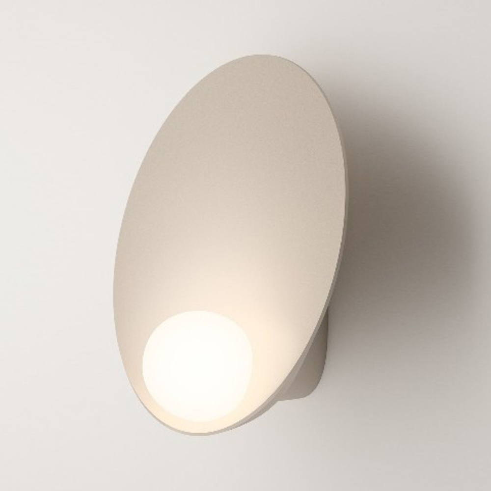 Настенный дизайнерский светильник Musa от Vibia