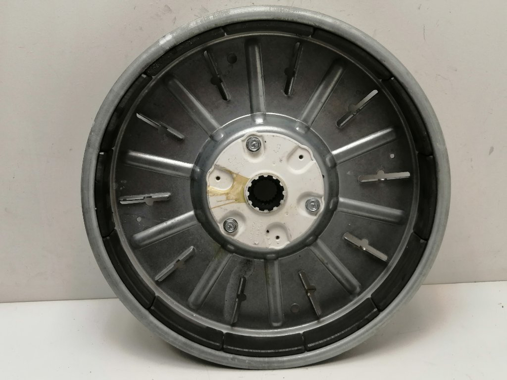 F12A8CDP кт106 Ротор двигателя для стиральной машины LG F12A8CDP б/у