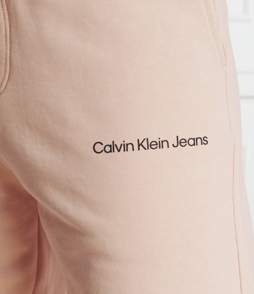 Шорты CALVIN KLEIN JEANS - пудро-розовый(J30J325133)