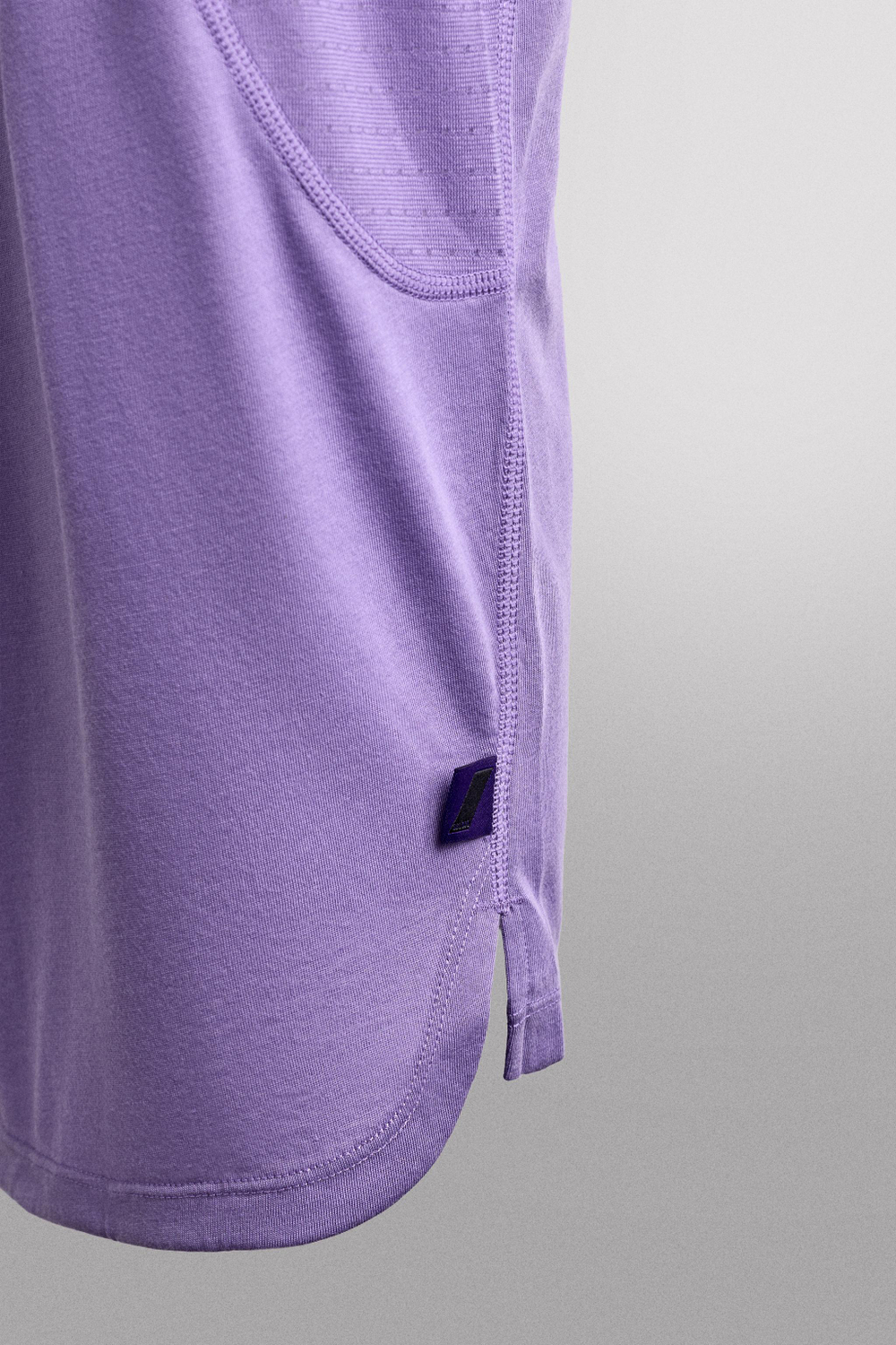 КОМБИНИРОВАННАЯ ТЕХНИЧЕСКАЯ ФУТБОЛКА — ZARA · 8054/331