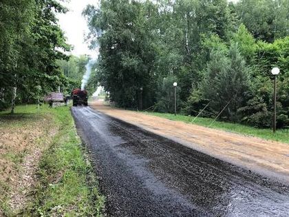 Полная версия (без цензуры) видеоотчета о проливке дороги эмульсией