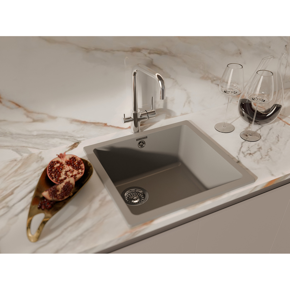 Rivelato BERKANA BK-45 grigio metallizzato