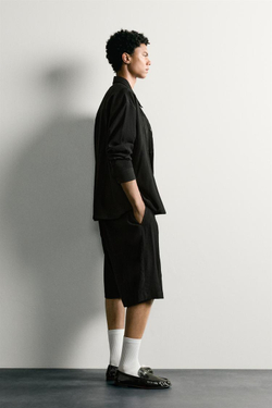 ZARA ШОРТЫ RELAXED FIT ИЗ РЕЛЬЕФНОЙ ТКАНИ, ЧЕРНЫЙ