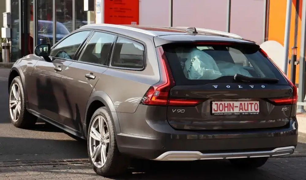 Volvo V90 Cross Country Pro AWD