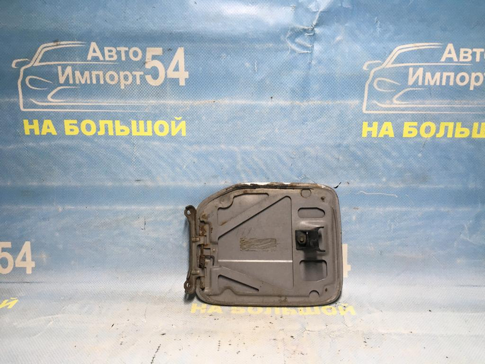 Лючок бензобака TOYOTA CARINA 1991