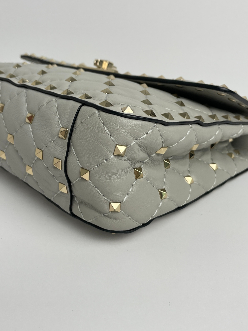 Сумка Valentino Rockstud Spike medium