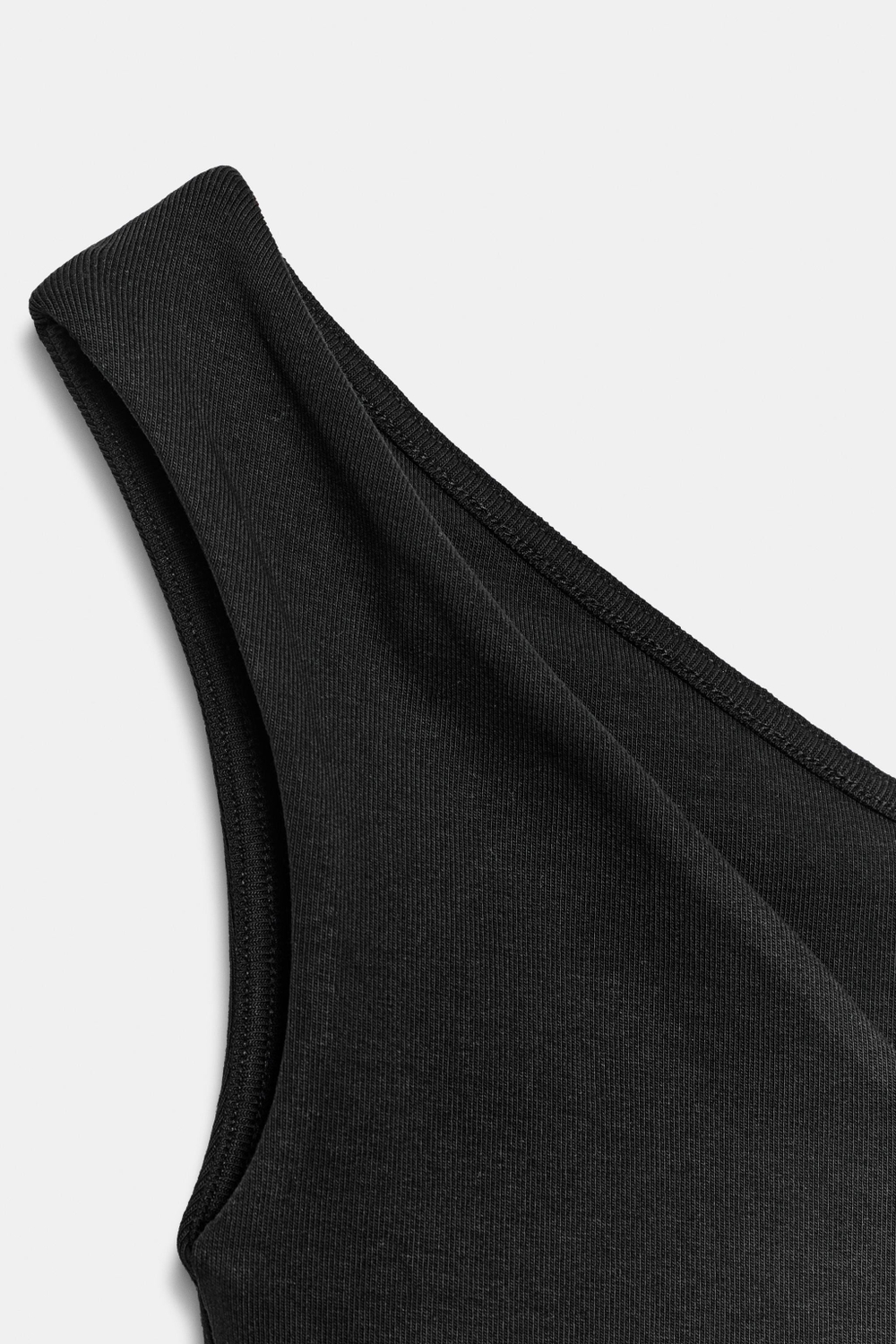 ФУТБОЛКА С ОТКРЫТЫМИ ПЛЕЧАМИ — ZARA