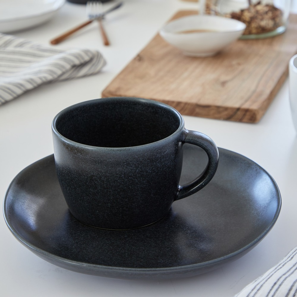 Тарелка 21.7см Costa Nova Livia black LNP221-VC7242