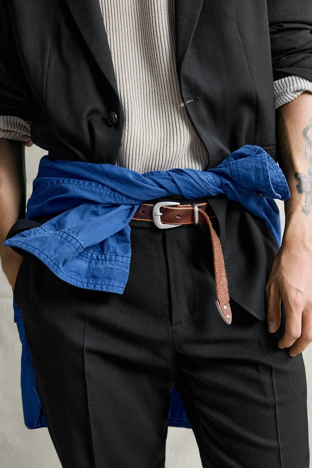 ZARA ШЕРСТЯНЫЕ КОСТЮМНЫЕ БРЮКИ REGULAR FIT, ЧЕРНЫЙ