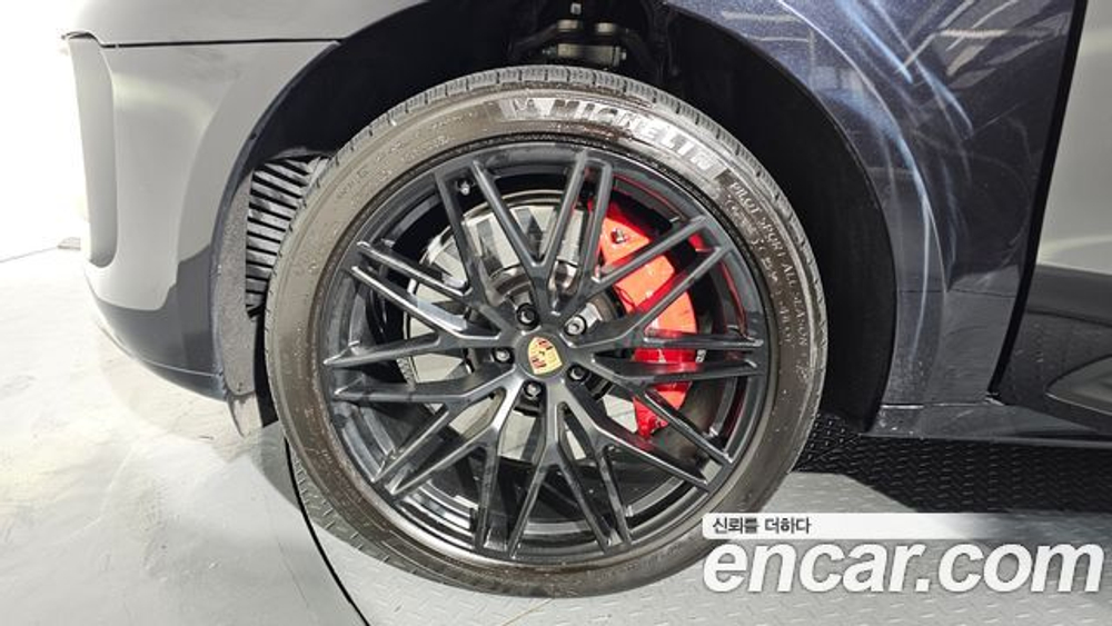 Porsche Macan 2.9 GTS — 2023