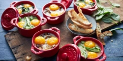 STAUB Подставка для 3 мини-кокотниц черная EAN 3272341907004