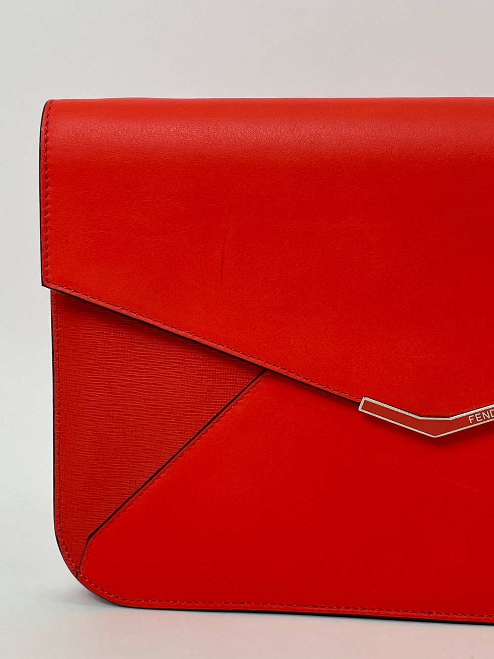 Клатч Fendi