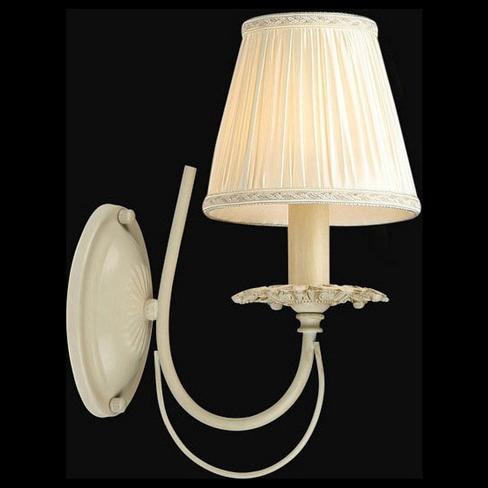 Бра Maytoni Olivia ARM326-01-W