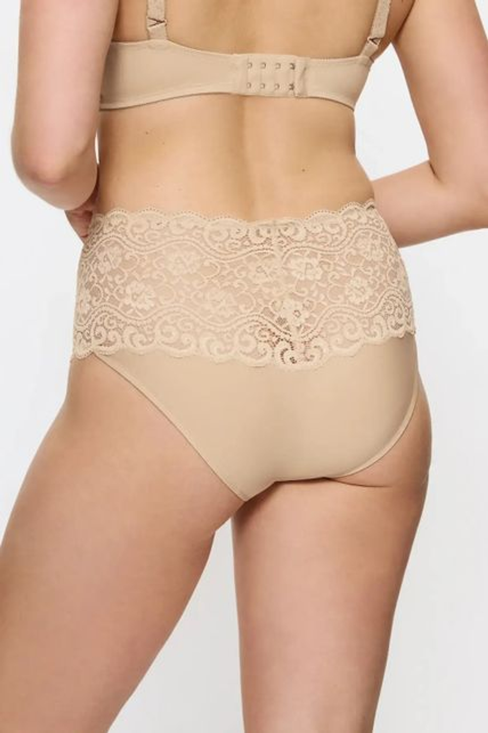 Трусы женские Triumph Amourette 300 Maxi X