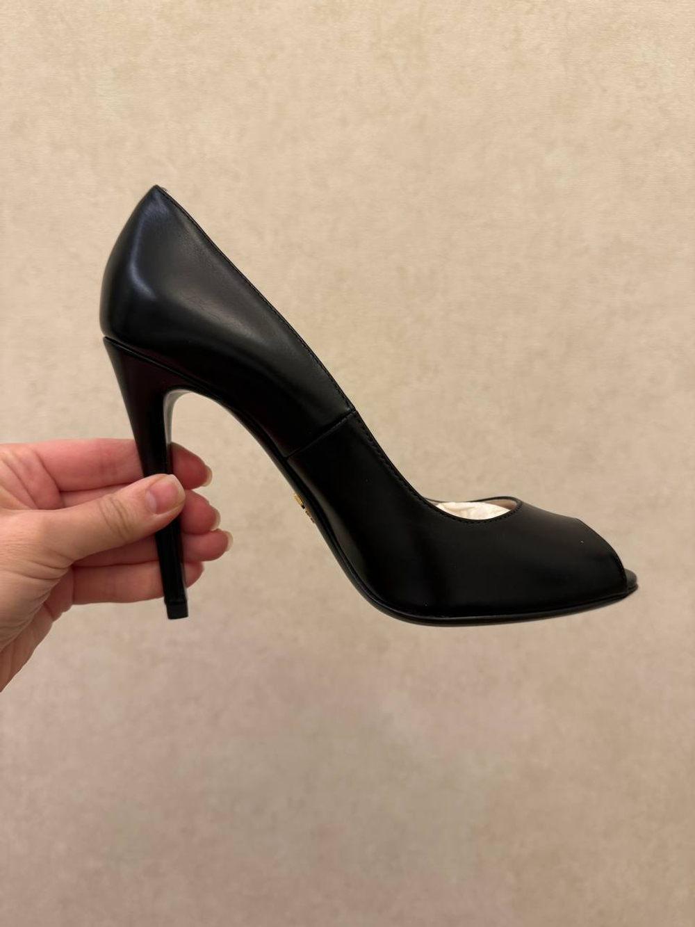 Туфли Prada