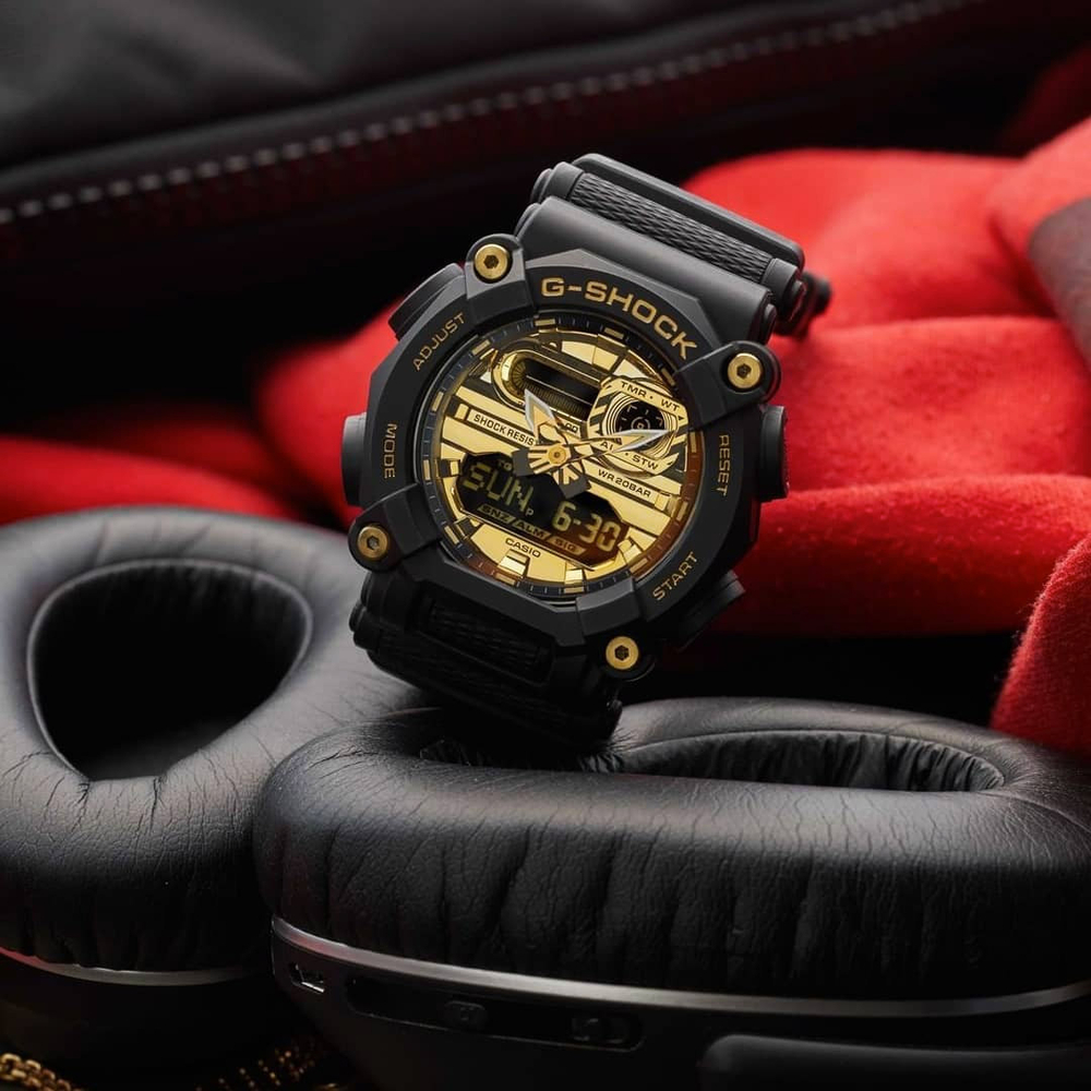 Часы Casio GA-900AG-1AER