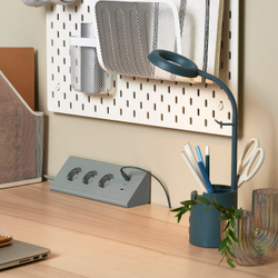 IKEA BRUNBÅGE  (ИКЕА БРУНБОГЕ)  -  Настольная светодиодная лампа с контейнером - регулируемая яркость/бирюзовый