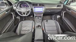 Volkswagen Tiguan Allspace 2.0 TSI — 2023