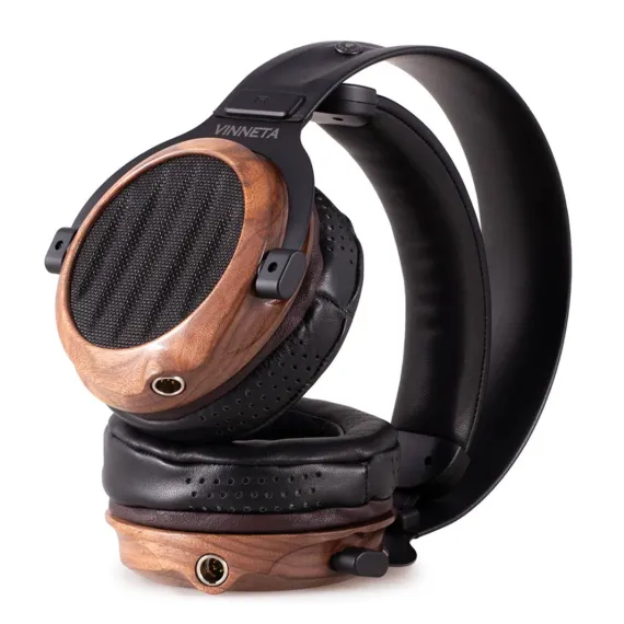 Kennerton Vinneta Baroque Natur Walnut