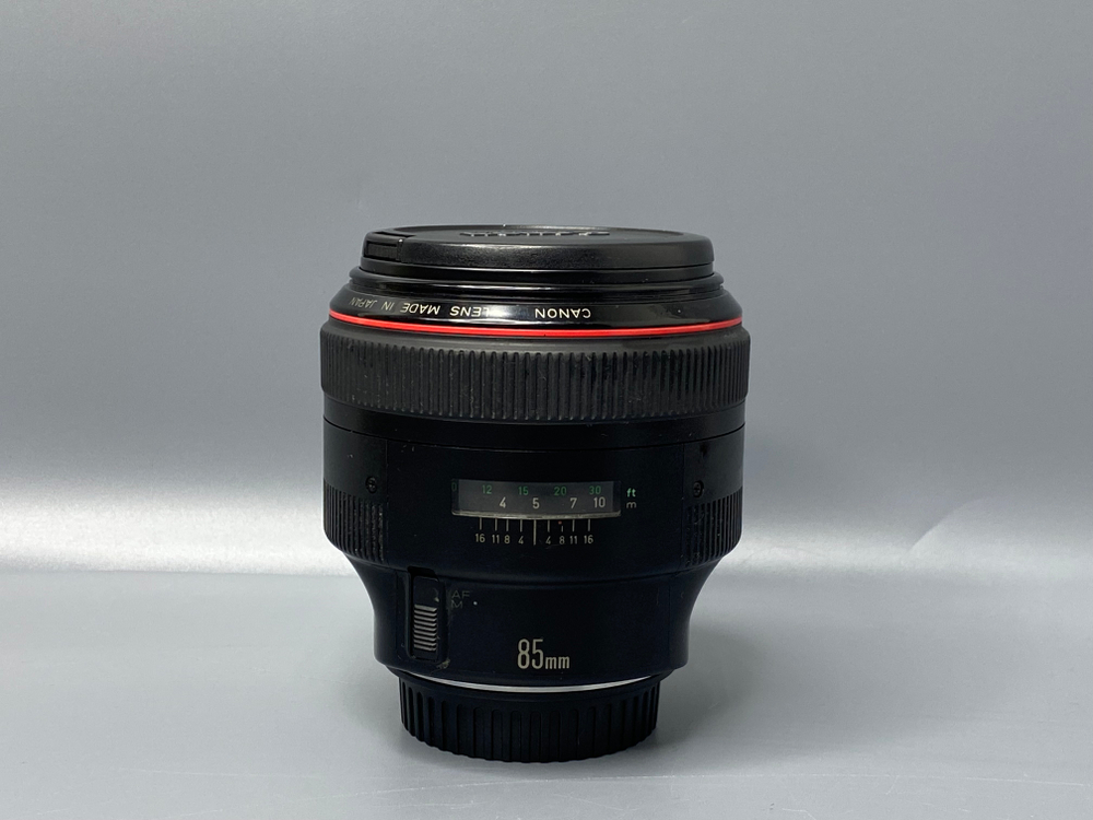 Canon EF 85mm f/1.2L II USM
