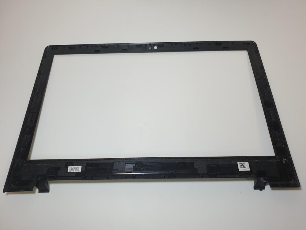Pамка мaтрицы Lenovo 300-15IBR, AP0YM000700,дефект